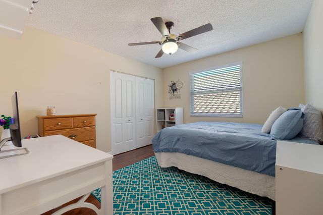 10421 Buena Ventura Drive, Boca Raton, FL 33498