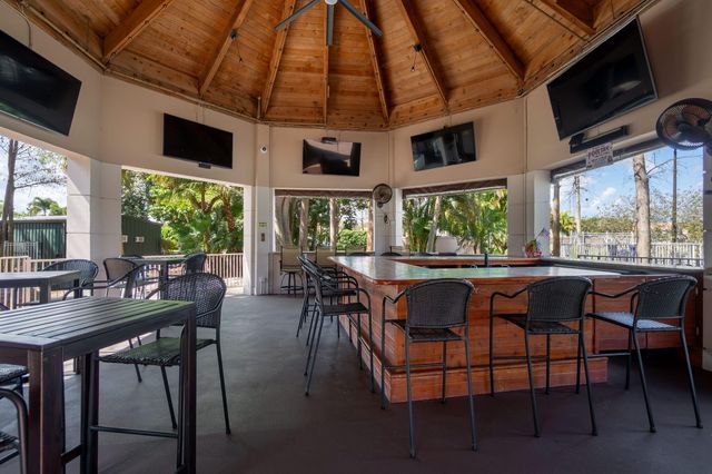 10421 Buena Ventura Drive, Boca Raton, FL 33498