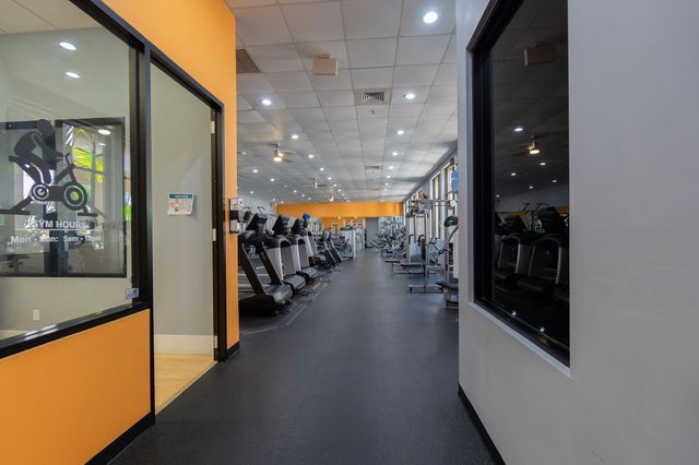 10421 Buena Ventura Drive, Boca Raton, FL 33498