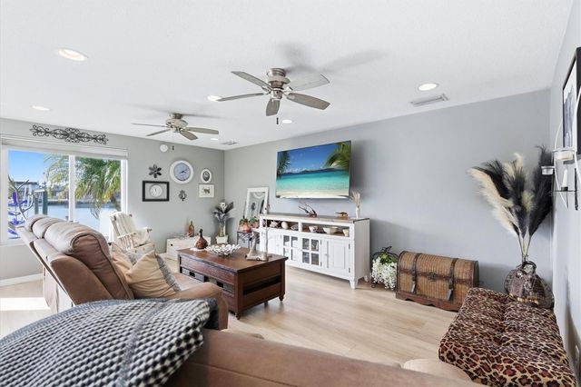 13711 EVELANE DRIVE, Hudson, FL 34667