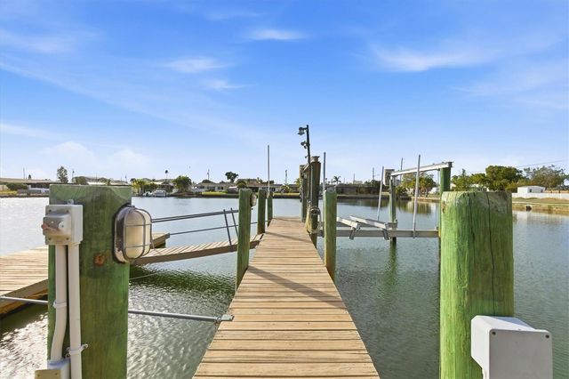 13711 EVELANE DRIVE, Hudson, FL 34667