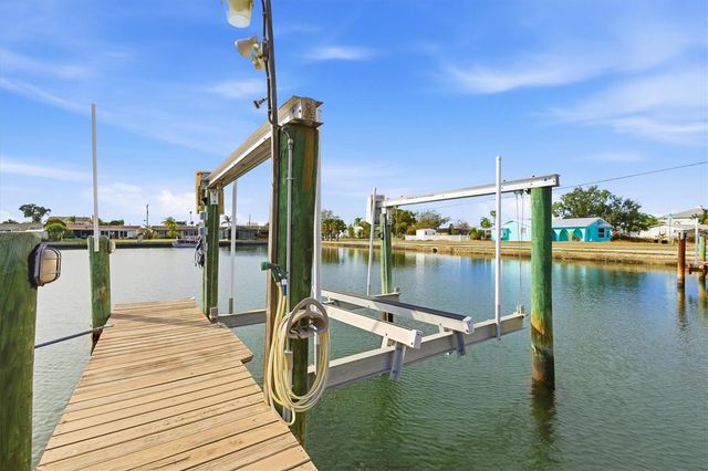 13711 EVELANE DRIVE, Hudson, FL 34667