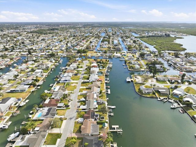 13711 EVELANE DRIVE, Hudson, FL 34667