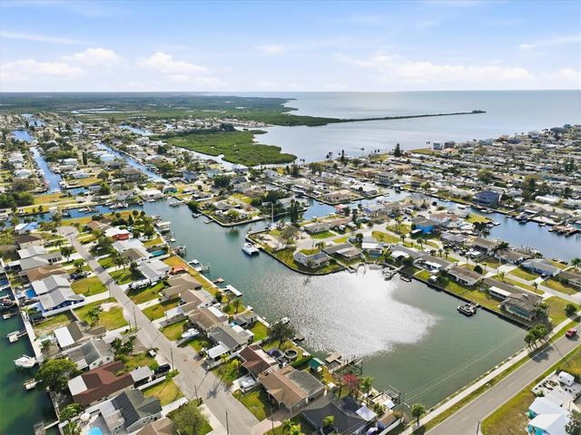 13711 EVELANE DRIVE, Hudson, FL 34667