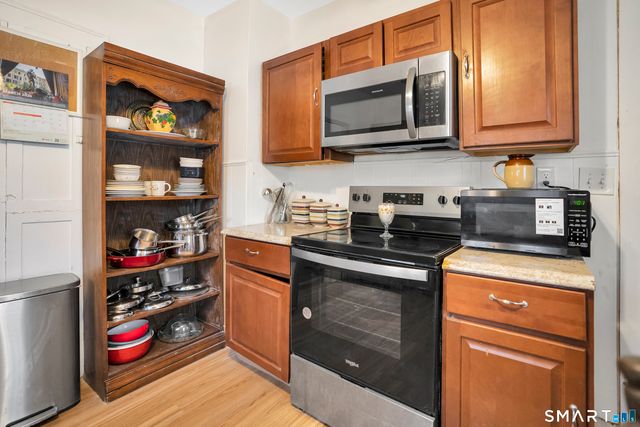 20 Marshall Street, West Haven, CT 06516