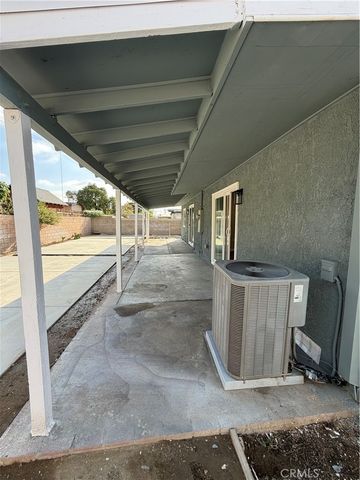 364 W Rosewood Street, Rialto, CA 92376
