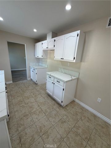 364 W Rosewood Street, Rialto, CA 92376