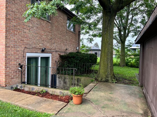 8815 S Halsted Street, Chicago, IL 60620