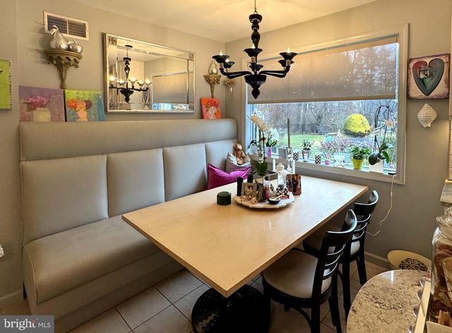 357 SPRAGUE RD, Penn Valley, PA 19072