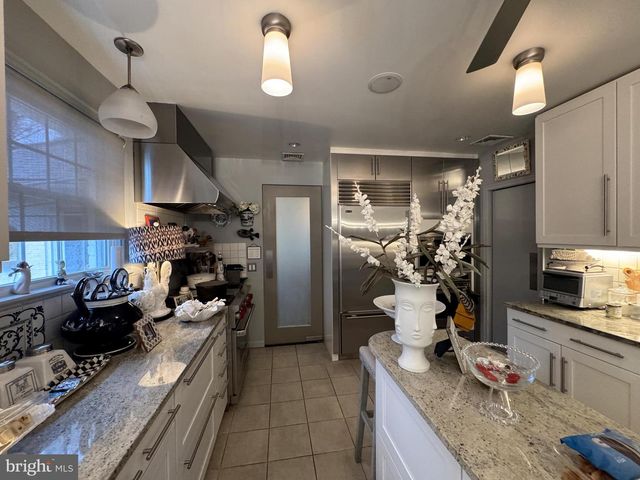 357 SPRAGUE RD, Penn Valley, PA 19072