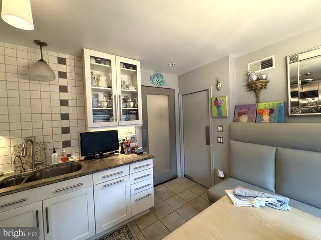 357 SPRAGUE RD, Penn Valley, PA 19072