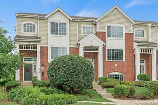 156 Morgans Gate Drive 17-2, Wood Dale, IL 60191