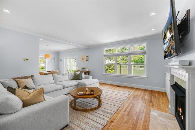 58 Sunset Ridge Lane 58, Bolton, MA 01740