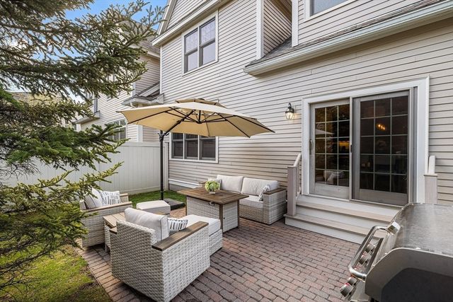 58 Sunset Ridge Lane 58, Bolton, MA 01740