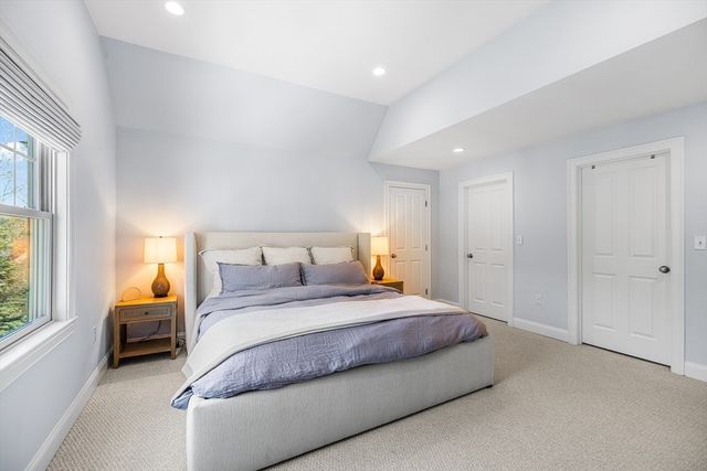 58 Sunset Ridge Lane 58, Bolton, MA 01740