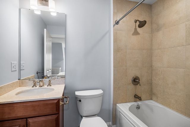 58 Sunset Ridge Lane 58, Bolton, MA 01740