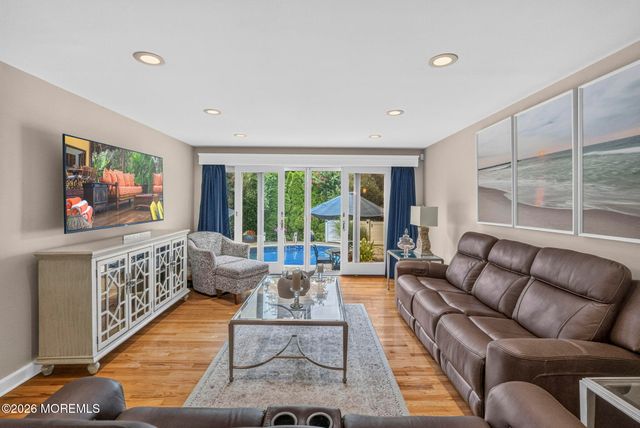 289 Euclid Avenue, Manasquan, NJ 08736