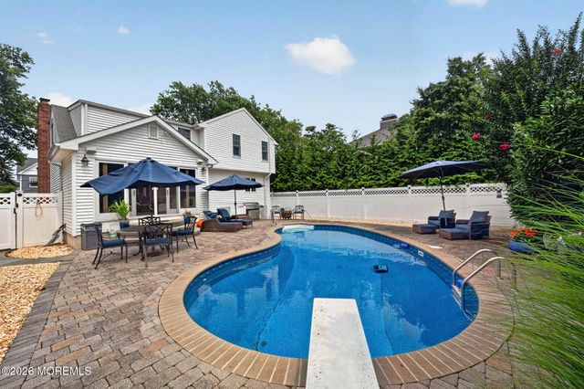 289 Euclid Avenue, Manasquan, NJ 08736
