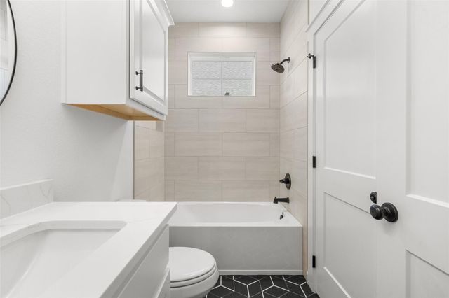 5034 Toscana Loop, Bryan, TX 77802