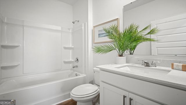 1046 Lakes Boulevard, Brunswick, GA 31525