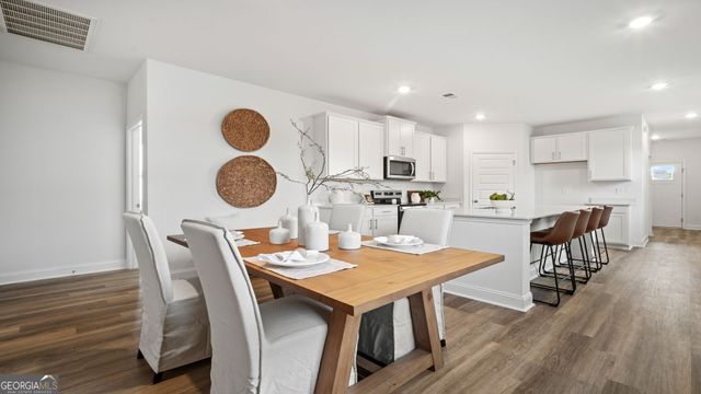 1046 Lakes Boulevard, Brunswick, GA 31525