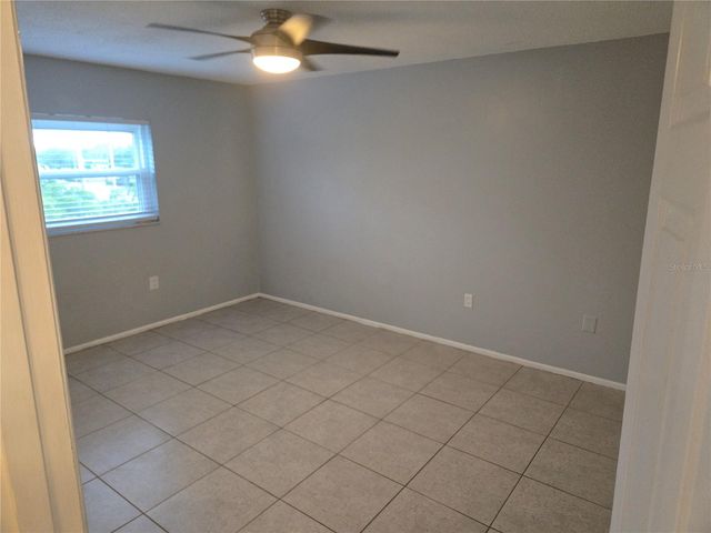 350 79TH AVENUE N 334, St Petersburg, FL 33702