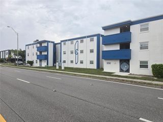 350 79TH AVENUE N 334, St Petersburg, FL 33702