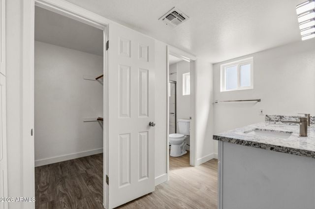 7203 E PUEBLO Avenue, Mesa, AZ 85208