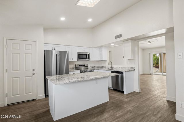 7203 E PUEBLO Avenue, Mesa, AZ 85208