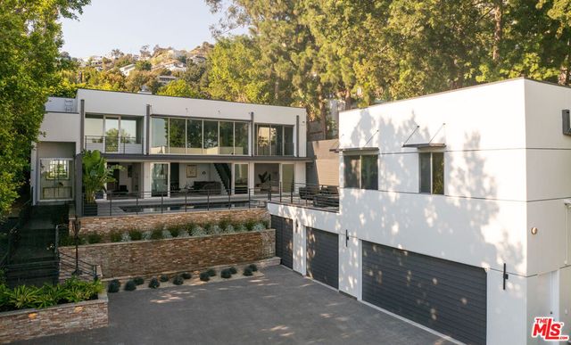 1545 Sunset Plaza Drive, Los Angeles, CA 90069