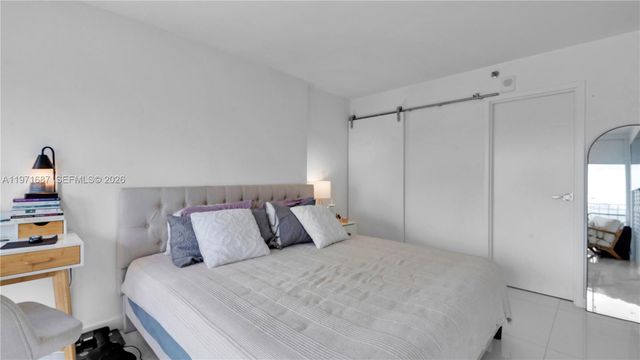 7601 E Treasure Dr 1011, North Bay Village, FL 33141