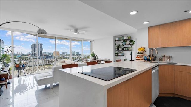 7601 E Treasure Dr 1011, North Bay Village, FL 33141