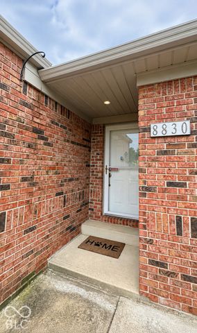 8830 Summer Walk Drive E, Indianapolis, IN 46227