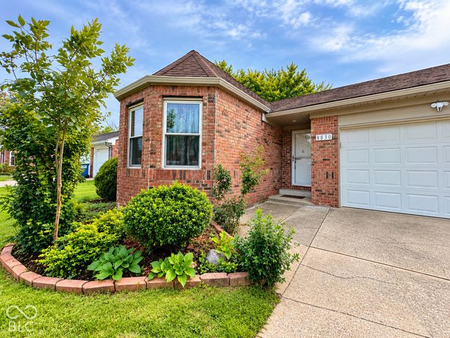 8830 Summer Walk Drive E, Indianapolis, IN 46227