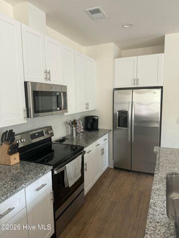1425 Eco Circle, Wilmington, NC 28409