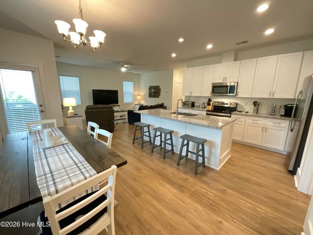 1425 Eco Circle, Wilmington, NC 28409