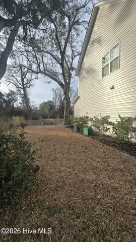 1425 Eco Circle, Wilmington, NC 28409