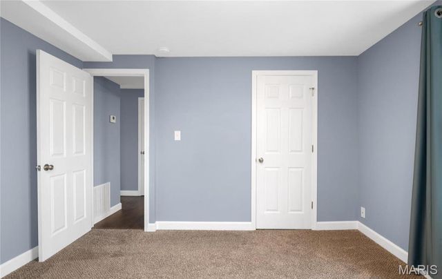 865 Lockwood Drive, St Clair, MO 63077