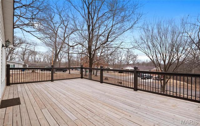 865 Lockwood Drive, St Clair, MO 63077