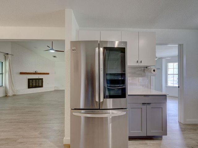 5842 Secrest DR, Austin, TX 78759