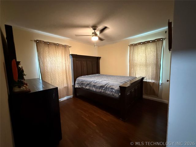 8944 E Newton Street, Tulsa, OK 74115