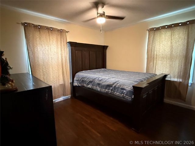 8944 E Newton Street, Tulsa, OK 74115