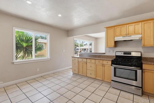 220 CALLE PRIMERA, San Ysidro, CA 92173