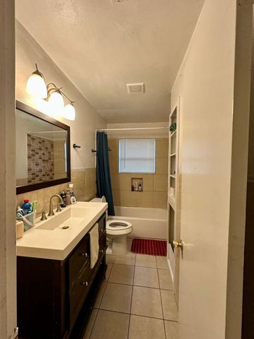 2621 W Walnut Street, Garland, TX 75042