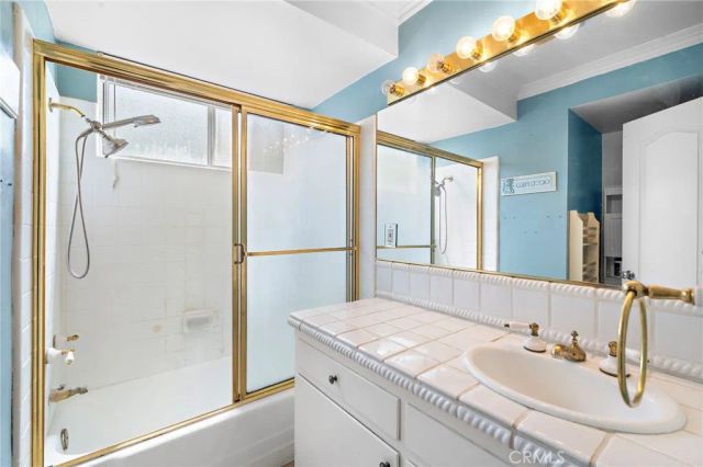 2147 Aster Place, Costa Mesa, CA 92627