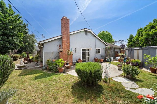 2147 Aster Place, Costa Mesa, CA 92627