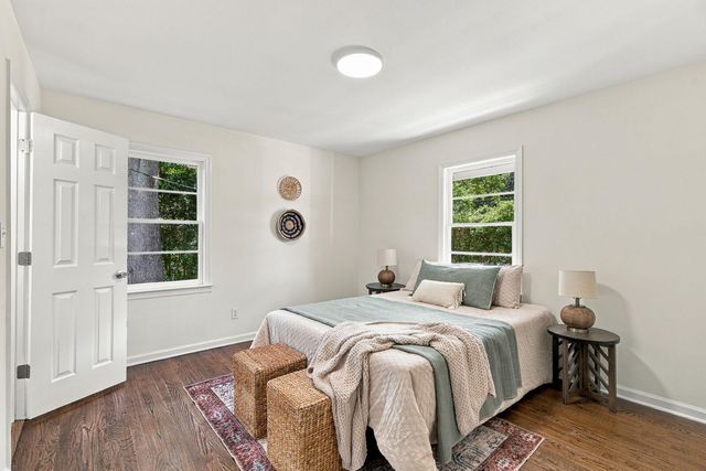 1052 Harbor View Road, Charleston, SC 29412