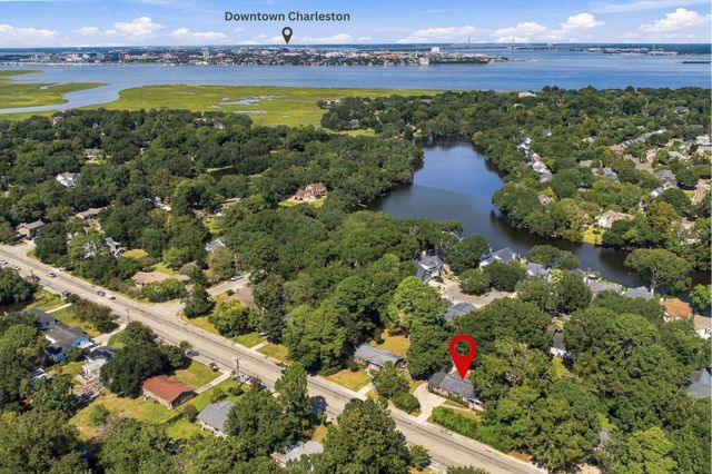 1052 Harbor View Road, Charleston, SC 29412