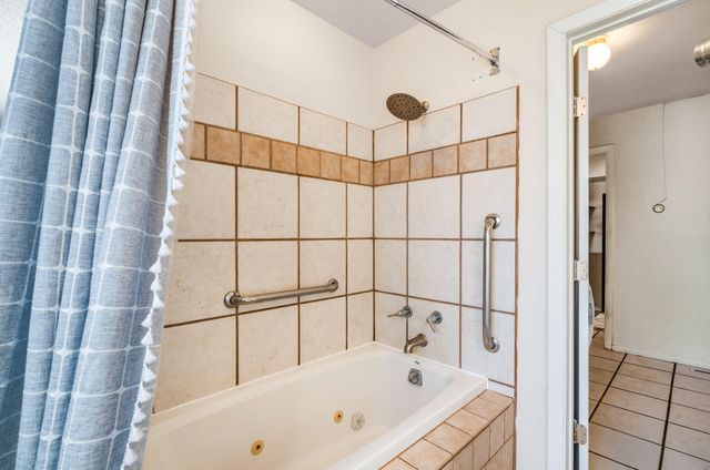 9300 Hannett Avenue NE, Albuquerque, NM 87112