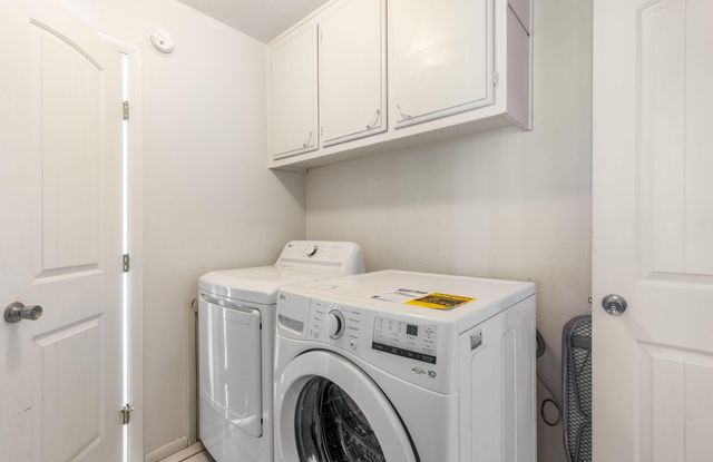 9300 Hannett Avenue NE, Albuquerque, NM 87112